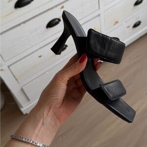 Black strappy sandal